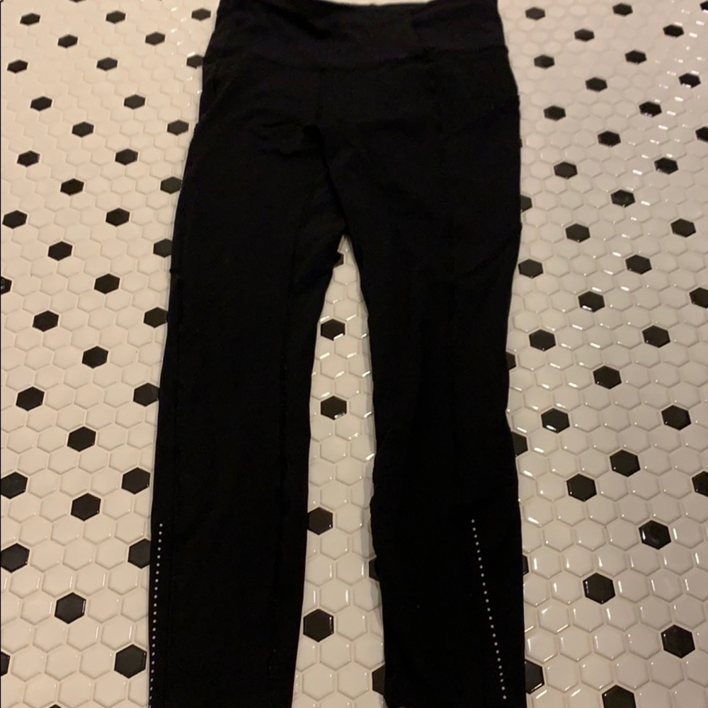 lululemon black size 2 leggings